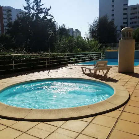 Fiph Rotunda Da Marina Praia Da Rocha *